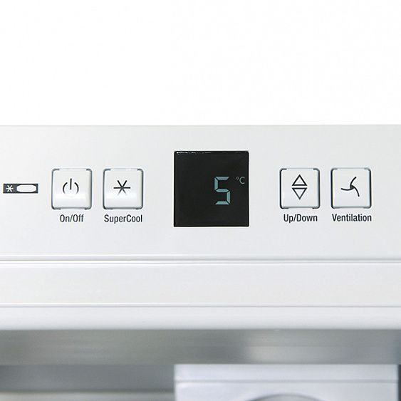 Встраиваемый холодильник LIEBHERR IK 3520-20 001 купить с доставкой по Москве и Московской области в интернет-магазине ТехноВегас