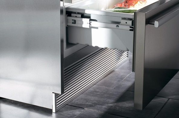 Холодильник LIEBHERR CBNes 6256 купить с доставкой по Москве и Московской области в интернет-магазине ТехноВегас