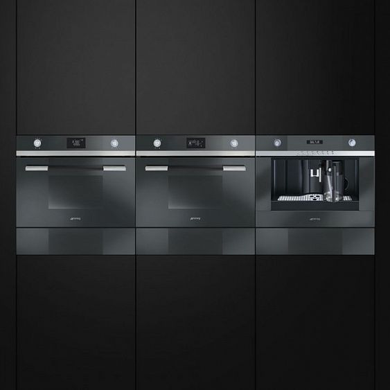 Встраиваемая кофемашина SMEG CMSC451NE