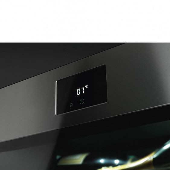 Винный шкаф SMEG CVI318X купить с доставкой по Москве и Московской области в интернет-магазине ТехноВегас