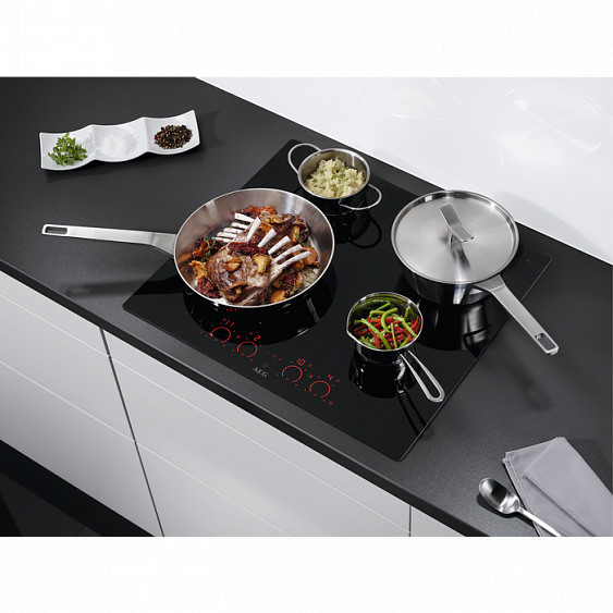 Варочная поверхность AEG HK 567440 FB черный купить с доставкой по Москве и Московской области в интернет-магазине ТехноВегас