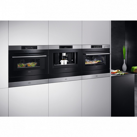 Встраиваемая кофемашина AEG KKK884500M купить с доставкой по Москве и Московской области в интернет-магазине ТехноВегас