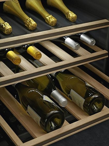 Винный шкаф SMEG CVI638RWN3