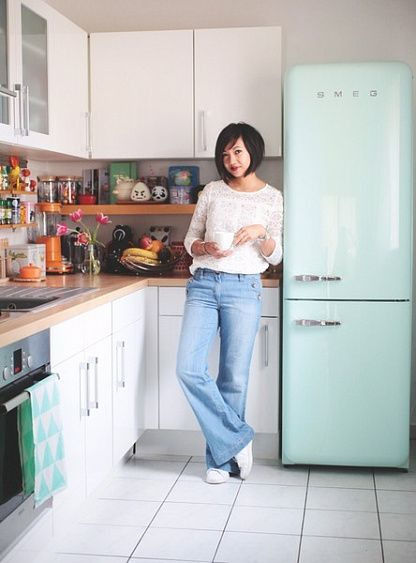 Холодильник SMEG fab32rvn1 купить с доставкой по Москве и Московской области в интернет-магазине ТехноВегас