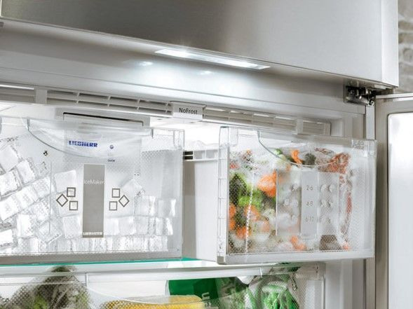 Холодильник LIEBHERR cbnpes 5167