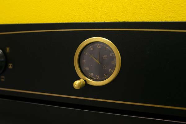 Электрический духовой шкаф MAUNFELD meofe.676rbg.tm (цвет черная эмаль(антрацит)+матовое золото) купить с доставкой по Москве и Московской области в интернет-магазине ТехноВегас