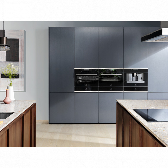 Встраиваемый электрический духовой шкаф Electrolux OKE8C31X