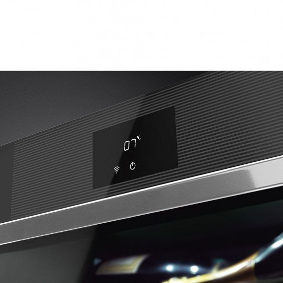 Встраиваемый винный шкаф SMEG CVI118RWN2 купить с доставкой по Москве и Московской области в интернет-магазине ТехноВегас