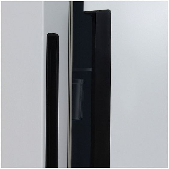 Холодильник HYUNDAI CS4502F белый купить с доставкой по Москве и Московской области в интернет-магазине ТехноВегас