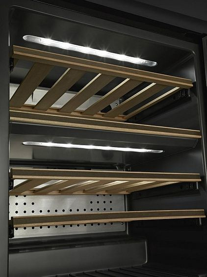 Винный шкаф SMEG CVI638RWN3