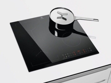 Варочная поверхность Electrolux LIV 6343 черный купить с доставкой по Москве и Московской области в интернет-магазине ТехноВегас