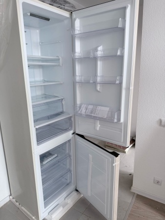 Холодильник KORTING KNFC 62017 B купить с доставкой по Москве и Московской области в интернет-магазине ТехноВегас