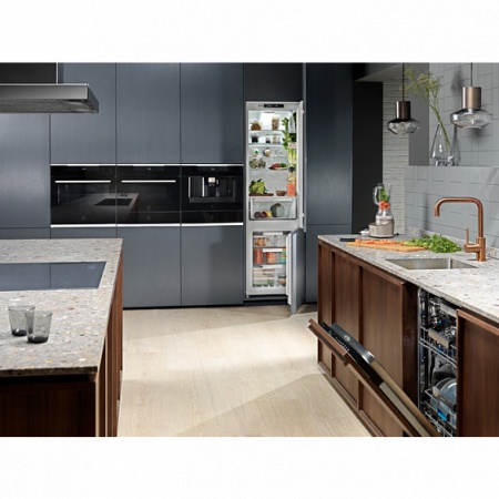 Встраиваемый электрический духовой шкаф Electrolux OKE8C31X купить с доставкой по Москве и Московской области в интернет-магазине ТехноВегас