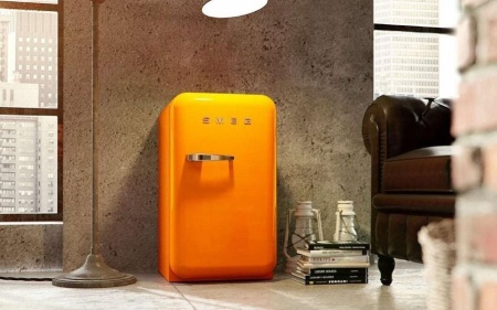 Холодильник SMEG FAB5ROR купить с доставкой по Москве и Московской области в интернет-магазине ТехноВегас