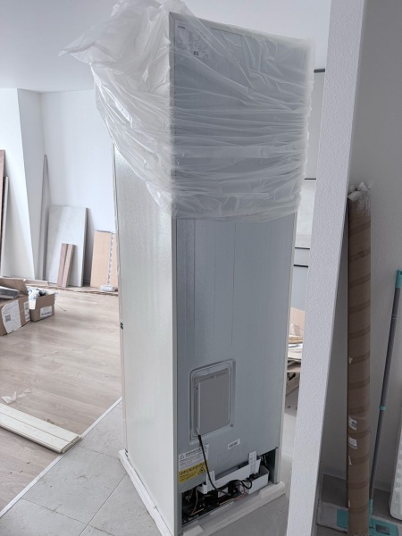 Холодильник KORTING KNFC 62017 B купить с доставкой по Москве и Московской области в интернет-магазине ТехноВегас