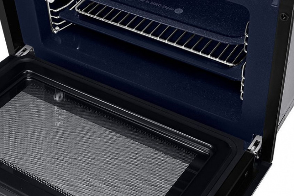 Духовой шкаф SAMSUNG nq50j3530bs