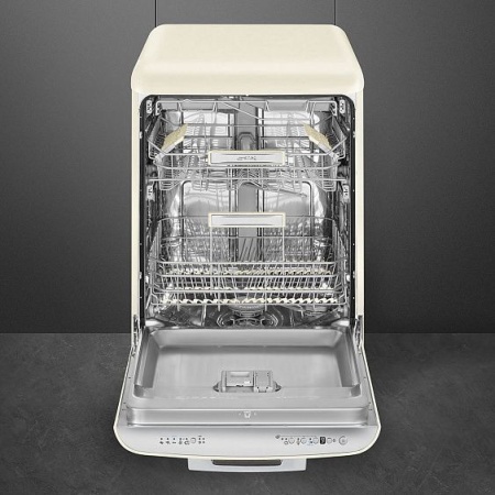 Посудомоечная машина SMEG LVFABCR2 купить с доставкой по Москве и Московской области в интернет-магазине ТехноВегас