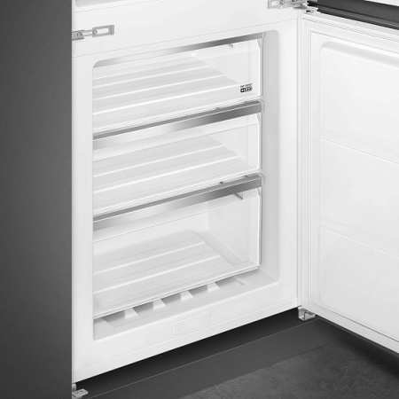 Встраиваемый холодильник SMEG C9174TN5D купить с доставкой по Москве и Московской области в интернет-магазине ТехноВегас