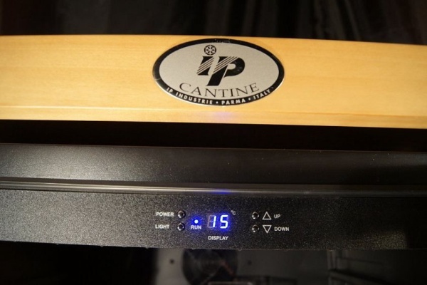 Винный шкаф IP INDUSTRIE cexp 45-6 rd (цвет - дуб) купить с доставкой по Москве и Московской области в интернет-магазине ТехноВегас