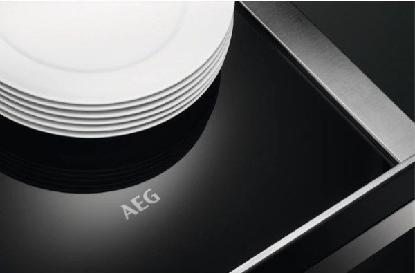 Ящик для подогрева посуды AEG KDE911424B купить с доставкой по Москве и Московской области в интернет-магазине ТехноВегас