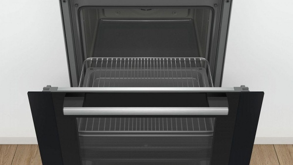 Духовой шкаф Bosch HBB356BB0R