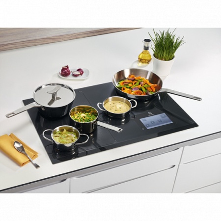 Встраиваемая электрическая варочная панель Electrolux EHX8H10FBK купить с доставкой по Москве и Московской области в интернет-магазине ТехноВегас