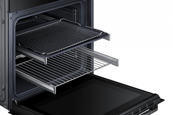 Духовой шкаф SAMSUNG nv70h5787cb