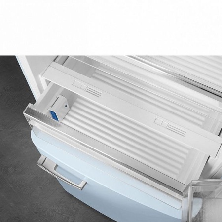 Холодильник SMEG FAB38RPB купить с доставкой по Москве и Московской области в интернет-магазине ТехноВегас