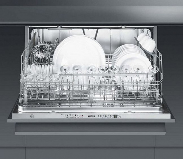 Посудомоечная машина SMEG STO905-1