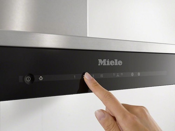 Вытяжка MIELE DA6690W EDST сталь CleanSteel купить с доставкой по Москве и Московской области в интернет-магазине ТехноВегас
