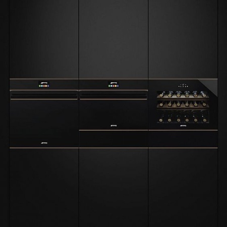 Компактный духовой шкаф Smeg SF4604VCNR1 купить с доставкой по Москве и Московской области в интернет-магазине ТехноВегас