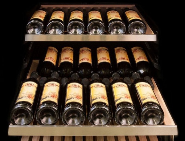 Винный шкаф DUNAVOX dx-94.270sdsk