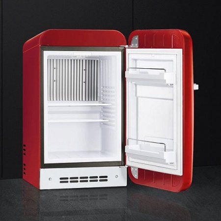 Холодильник SMEG FAB5RRD купить с доставкой по Москве и Московской области в интернет-магазине ТехноВегас