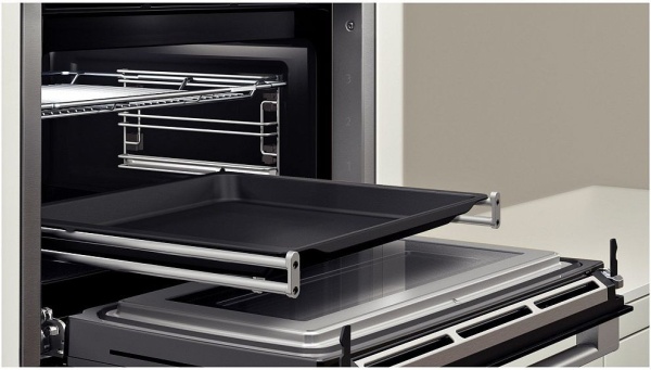 Духовой шкаф NEFF c18qt27n0