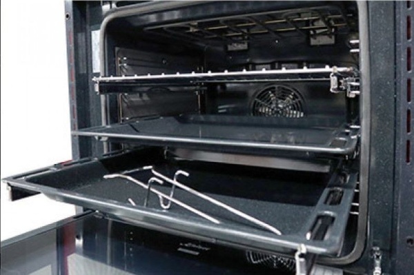 Встраиваемый электрический духовой шкаф Kaiser EH 6337 купить с доставкой по Москве и Московской области в интернет-магазине ТехноВегас