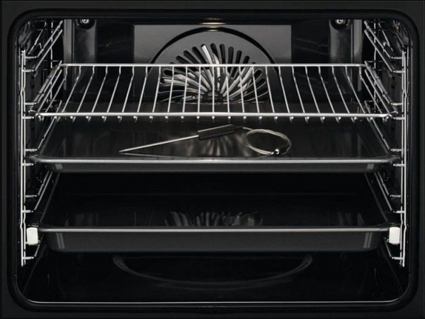 Духовой шкаф AEG BPR742320M