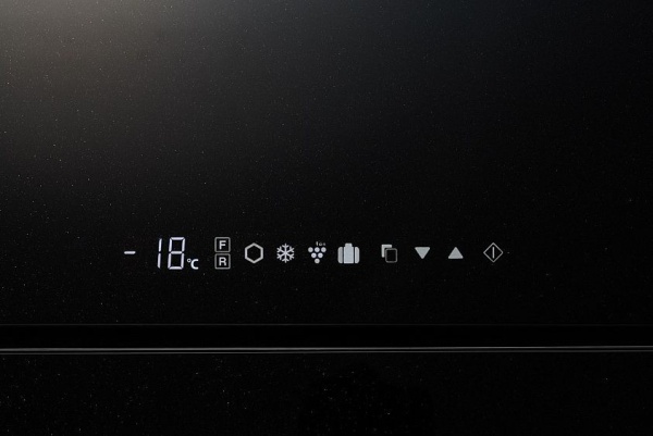 Холодильник Sharp SJ-XG60PGBK купить с доставкой по Москве и Московской области в интернет-магазине ТехноВегас
