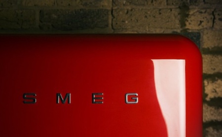 Холодильник Smeg FAB50RRD купить с доставкой по Москве и Московской области в интернет-магазине ТехноВегас