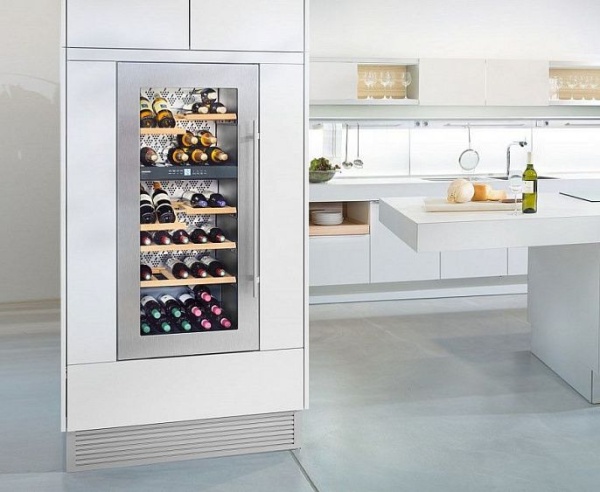 Винный холодильник LIEBHERR wtees 2053 купить с доставкой по Москве и Московской области в интернет-магазине ТехноВегас