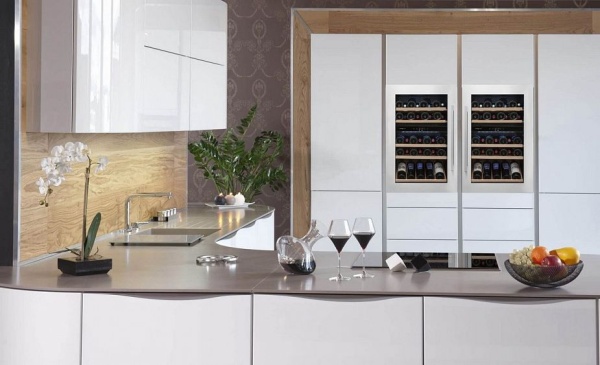 Винный шкаф CLIMADIFF AVI47XDZ купить с доставкой по Москве и Московской области в интернет-магазине ТехноВегас