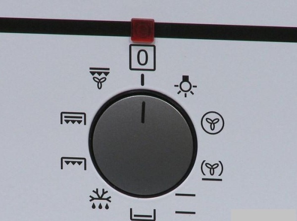 Духовой шкаф AEG be 300302 rm