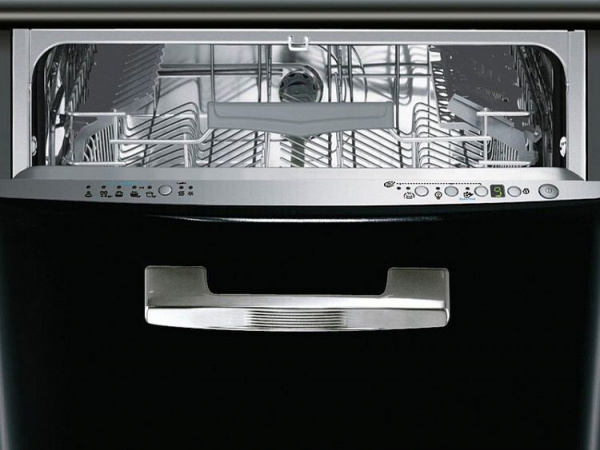 Посудомоечная машина SMEG st2fabne2