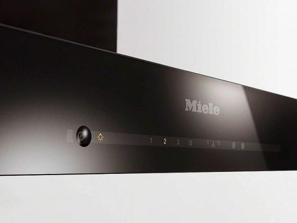 Каминная вытяжка MIELE DA 6698 D HVBR купить с доставкой по Москве и Московской области в интернет-магазине ТехноВегас