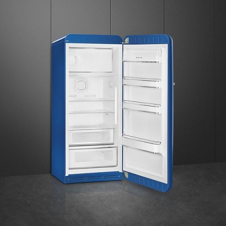 Холодильник SMEG FAB28RBE3 купить с доставкой по Москве и Московской области в интернет-магазине ТехноВегас
