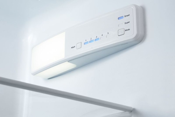 Встраиваемый холодильник Weissgauff WRKI 178 W купить с доставкой по Москве и Московской области в интернет-магазине ТехноВегас