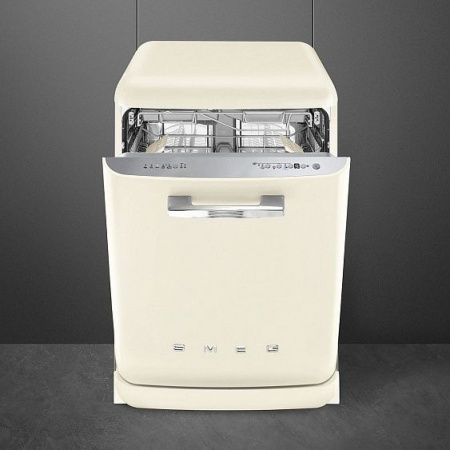 Посудомоечная машина SMEG LVFABCR2 купить с доставкой по Москве и Московской области в интернет-магазине ТехноВегас