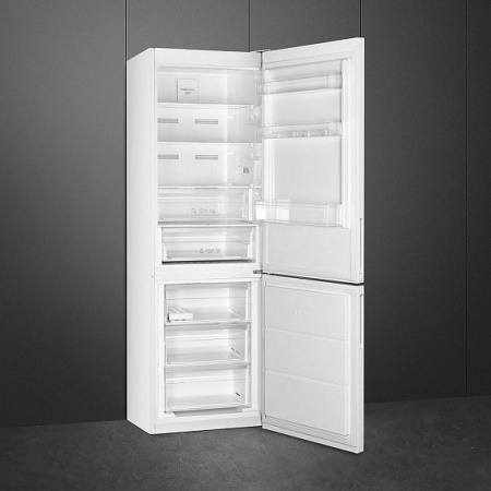 Холодильник SMEG FC18EN1W купить с доставкой по Москве и Московской области в интернет-магазине ТехноВегас