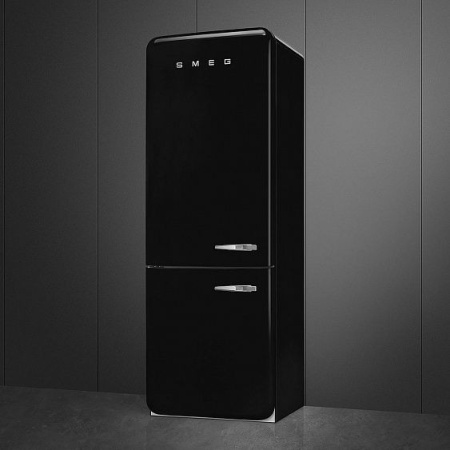 Холодильник SMEG FAB38LBL купить с доставкой по Москве и Московской области в интернет-магазине ТехноВегас