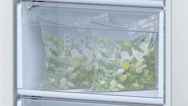 Холодильник Bosch KGN39VC14R графит купить с доставкой по Москве и Московской области в интернет-магазине ТехноВегас